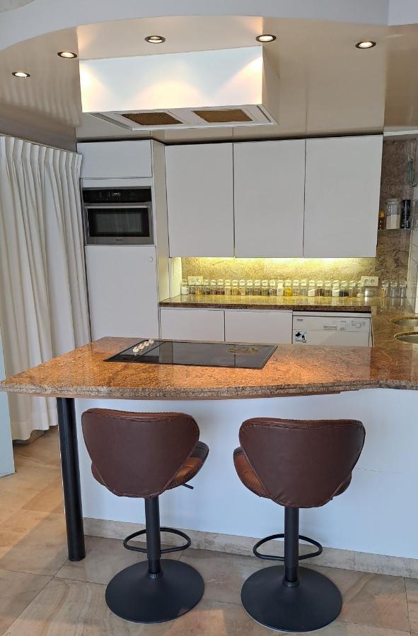 Beautyd Grey Room Centrum Gullegem Wevelgem Eksteriør bilde